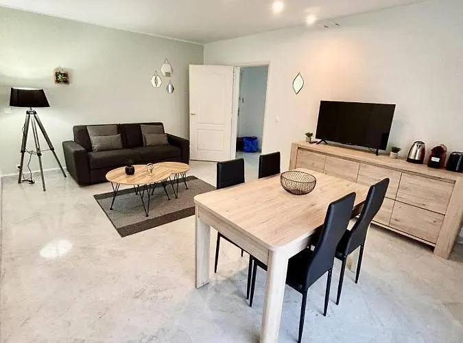 Le Victoria, Beau T2 Au Pied Des Plages, Piscine, Sauna * Menton