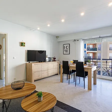 Le Victoria, Beau T2 Au Pied Des Plages, Piscine, Sauna Menton