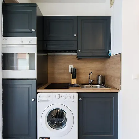 Le Victoria, Beau T2 Au Pied Des Plages, Piscine, Sauna Appartement *