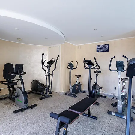 Le Victoria, Beau T2 Au Pied Des Plages, Piscine, Sauna Appartement Menton