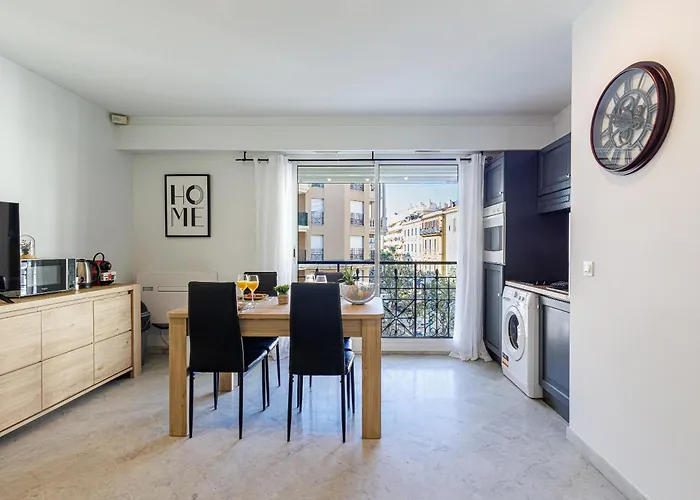 Le Victoria, Beau T2 Au Pied Des Plages, Piscine, Sauna *