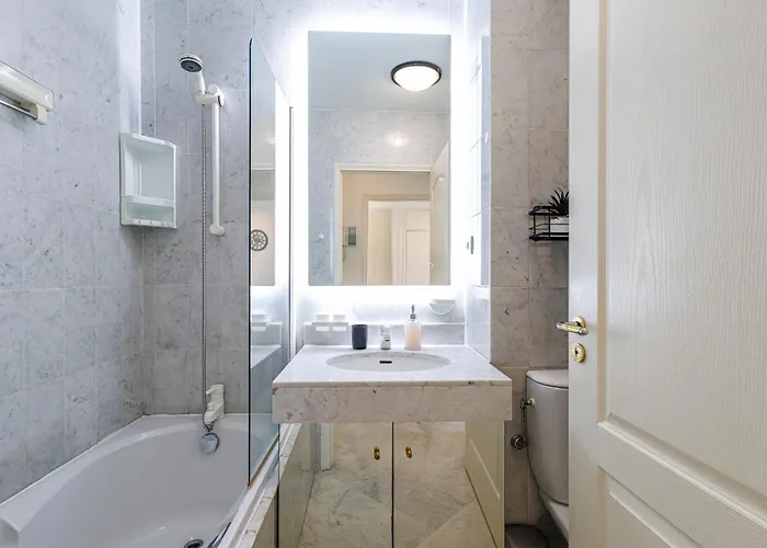 Le Victoria, Beau T2 Au Pied Des Plages, Piscine, Sauna Μεντόν